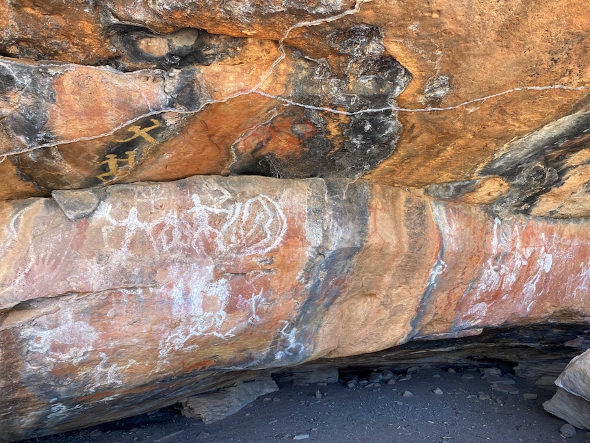 Mt Grenfell rock art