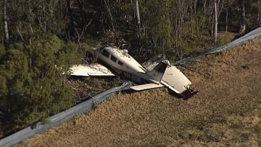 A plane with one wing snapped off.