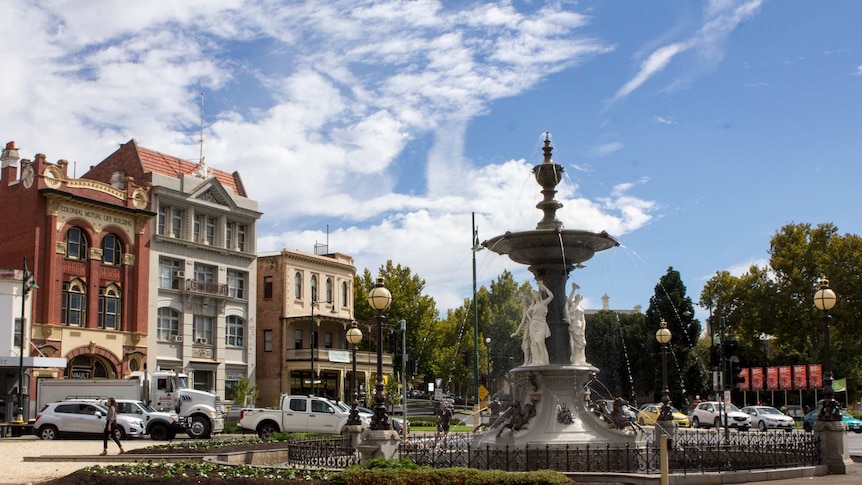 Bendigo's Alexandra Fountain.