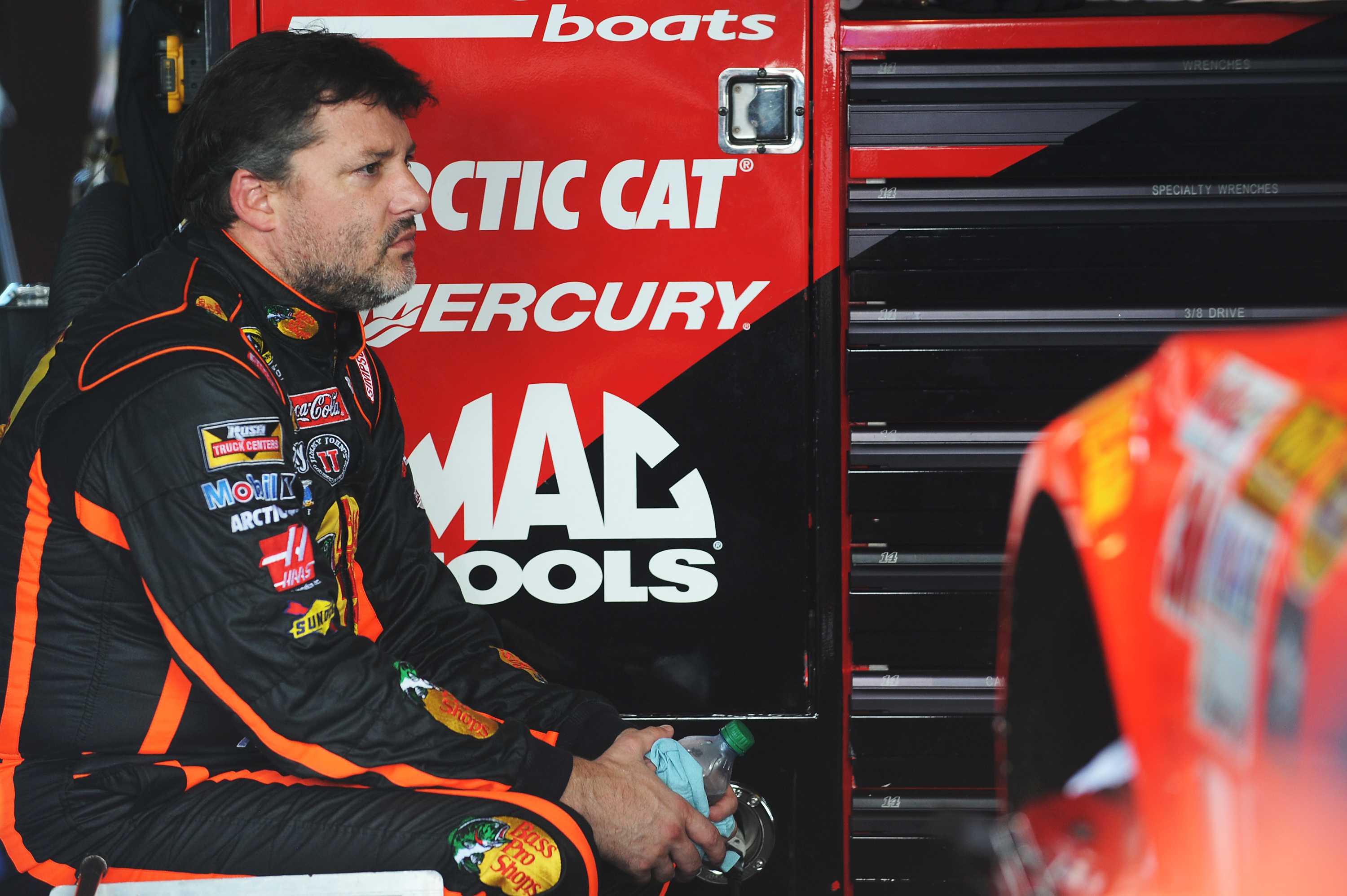 NASCAR Driver Tony Stewart Cleared Of Criminal Charges In Fatal ...