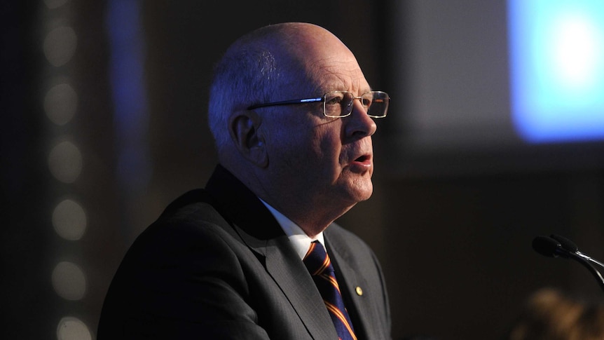 Fairfax chairman Roger Corbett speaks at the company's 2012 AGM.