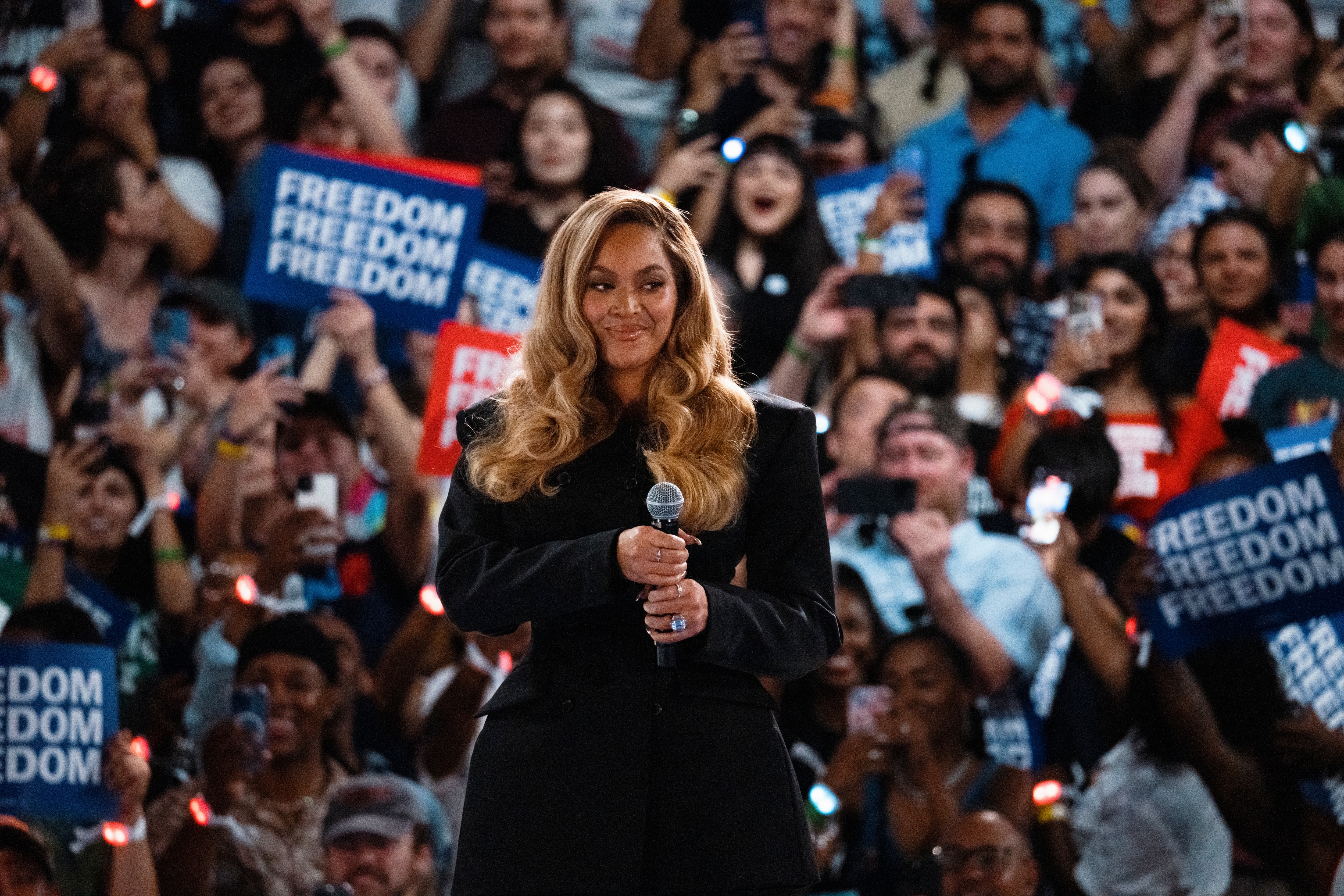 Outback Mormons, political celebrities, and Evangelicals for Harris ...