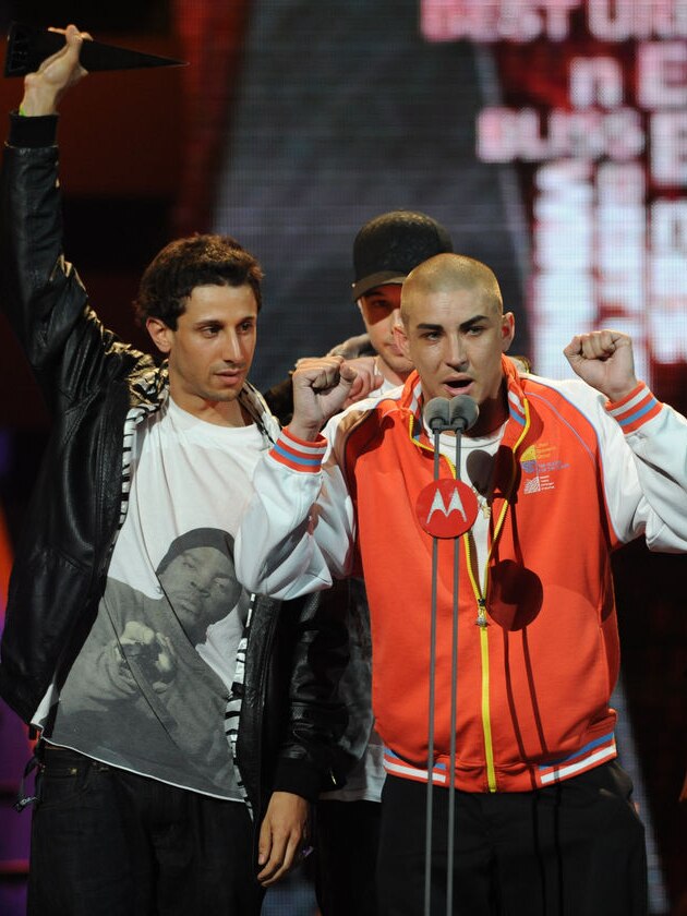 Hip hop artists Bliss n Eso win an ARIA