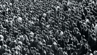Dense crowd (Thinkstock: iStockphoto)