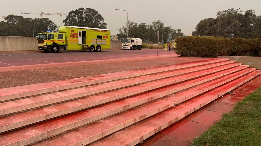 Red steps and carpark at Rond Terrace in Canberra.
