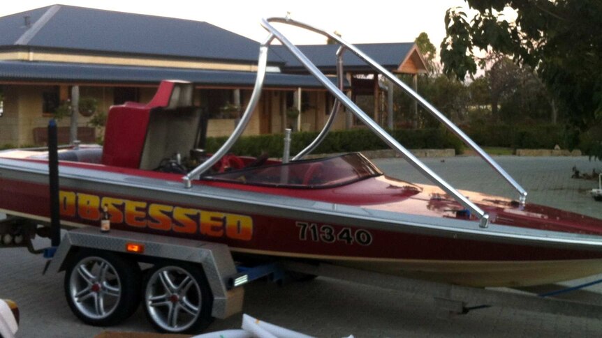stolen trailer and boat Jandakot 16/7/2013