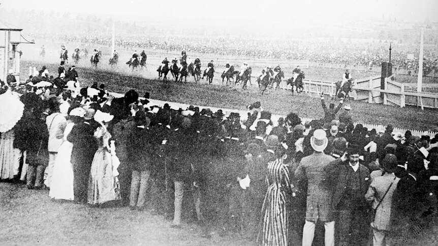 Carbine wins 1890 Melbourne Cup