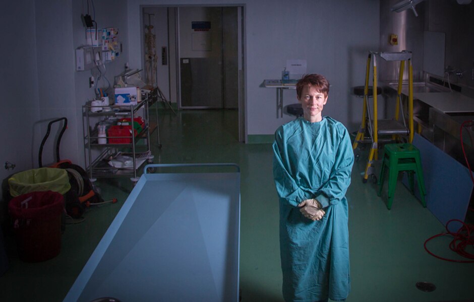 Forensic pathologist, Dr Linda Iles