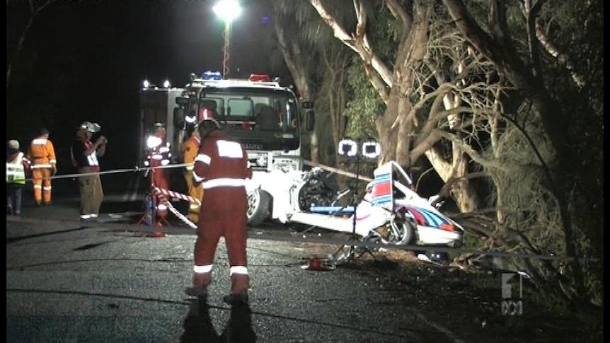 Rally car crashes into tree