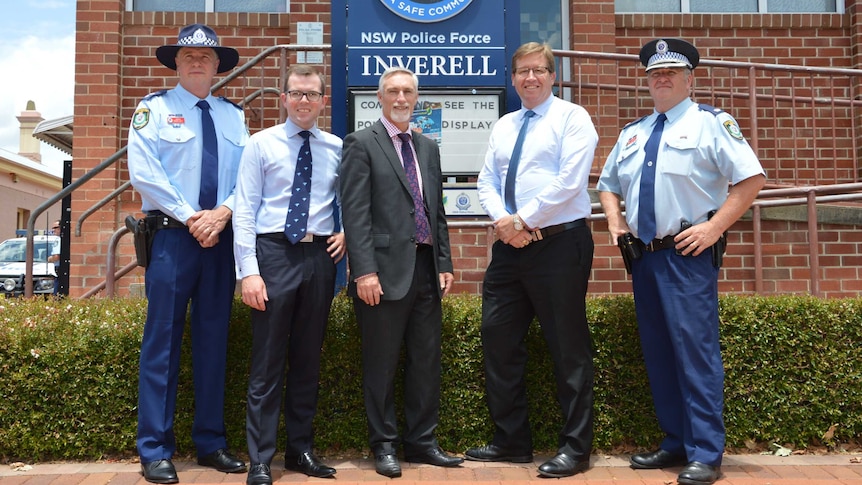 Deputy Premier Troy Grant at Inverell Police Station with police and local politicians. December 15, 2015.