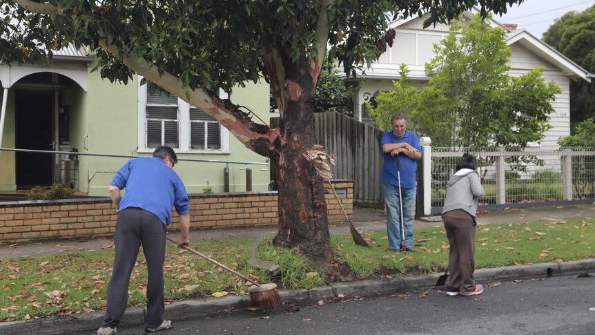 Clean-up commences in Spotswood