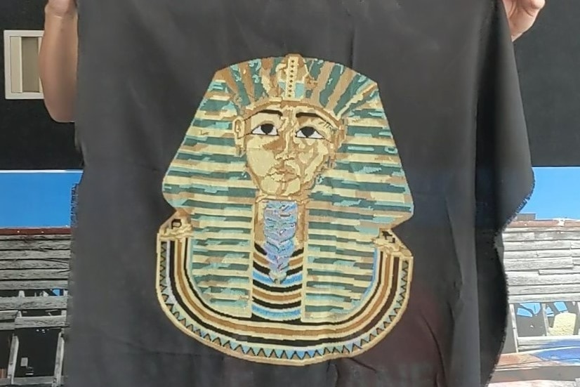 A cross-stitch pattern of Tutankhamun