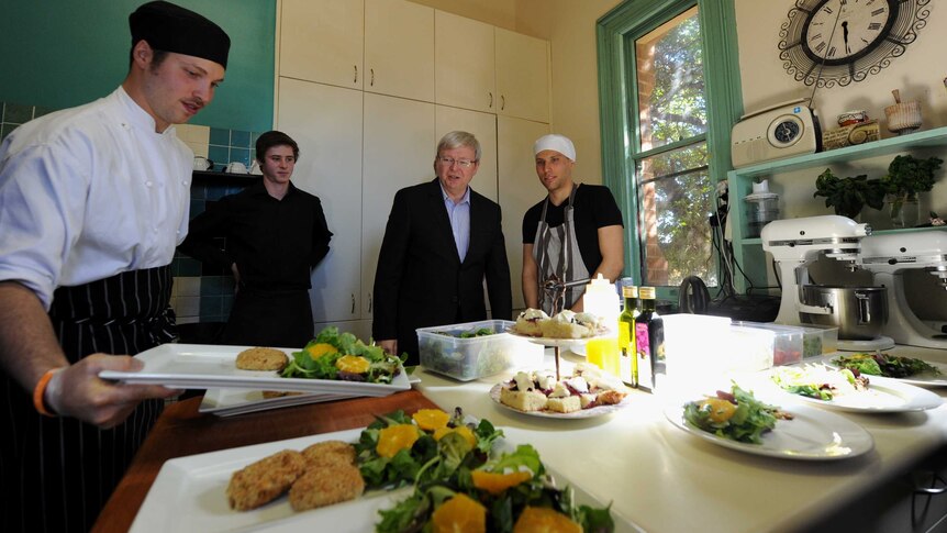 Kevin Rudd visits Benedict House in Queanbeyan