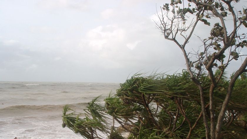 Darwin beach after Cyclone Helen in 2007