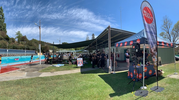 New Norfolk pool with ABC Radio Hobart set up broadcasting live