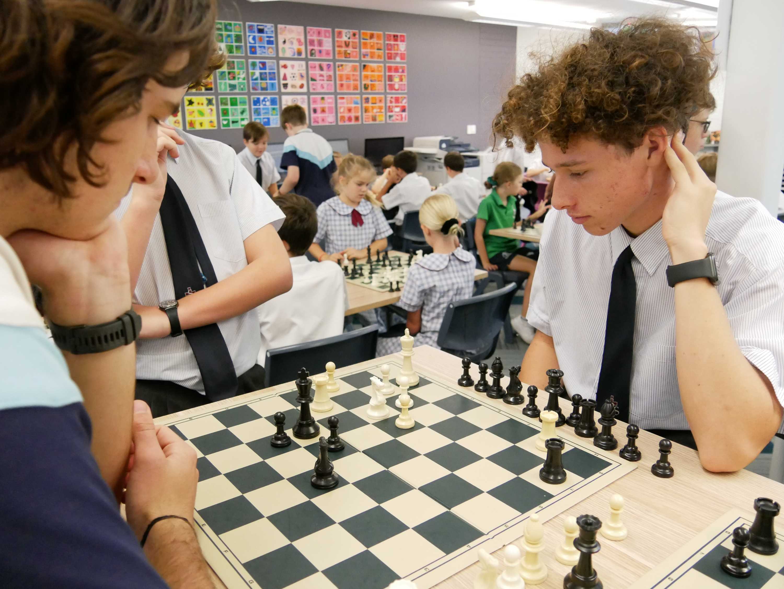 Playing chess improves children's capacity to take calculated