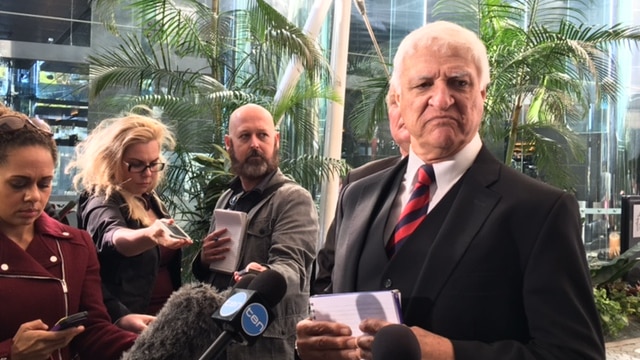 Bob Katter confirms he'll support Turnbull Government