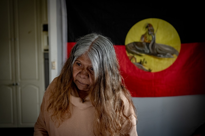 Lousie Johnson with the aboriginal flag