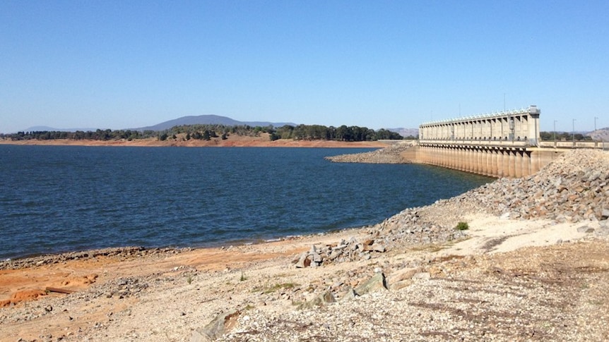 Low Hume Dam