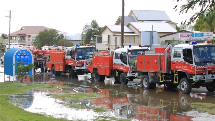 Rural Fire Brigade trucks lined up in flooded Maclean to help clean up on May 24, 2009.