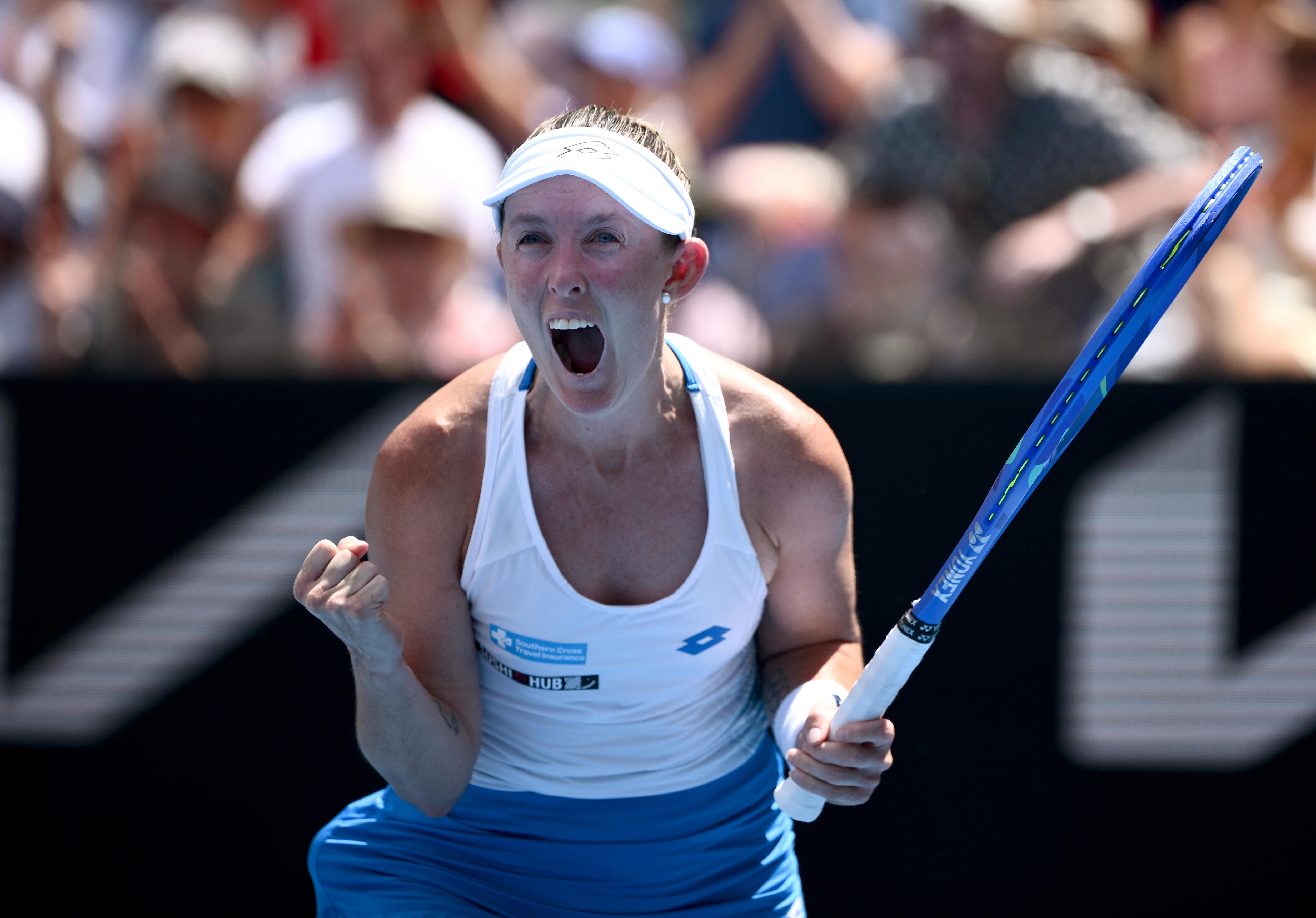 Hunter posts inspiring Aus Open win after thinking her career was over