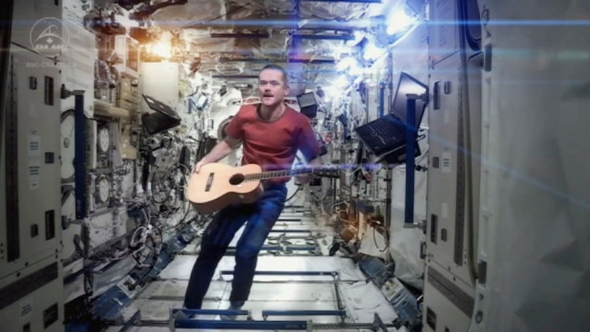 Astronaut goes from star gazer to star singer