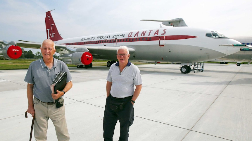 Engineers inspect John Travolta's Boeing 707 in Georgia, USA.