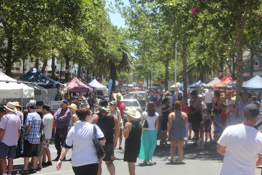 Crowds on Tamworth's Peel Street at the Country Music Festival.