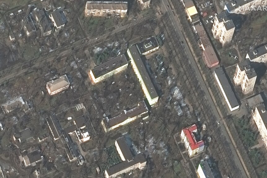 A satellite image of Mariupol hospital before the invasion.