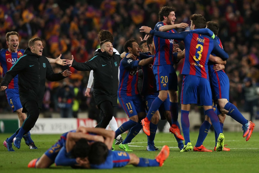 Barcelona celebrates its victory after coming back from a 4-0 deficit from the first leg.