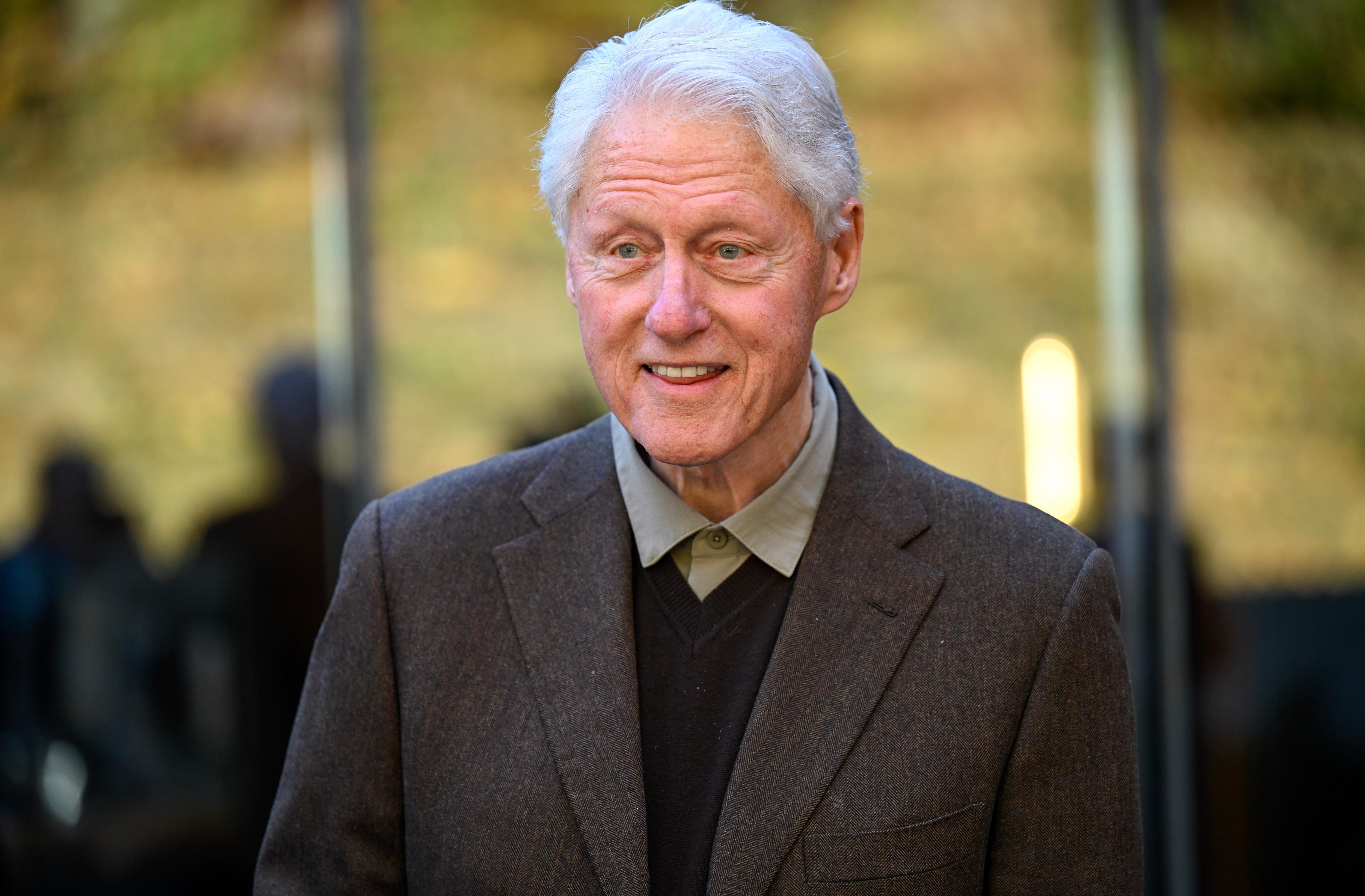 A white-haired man in suit during an US election campaign. 