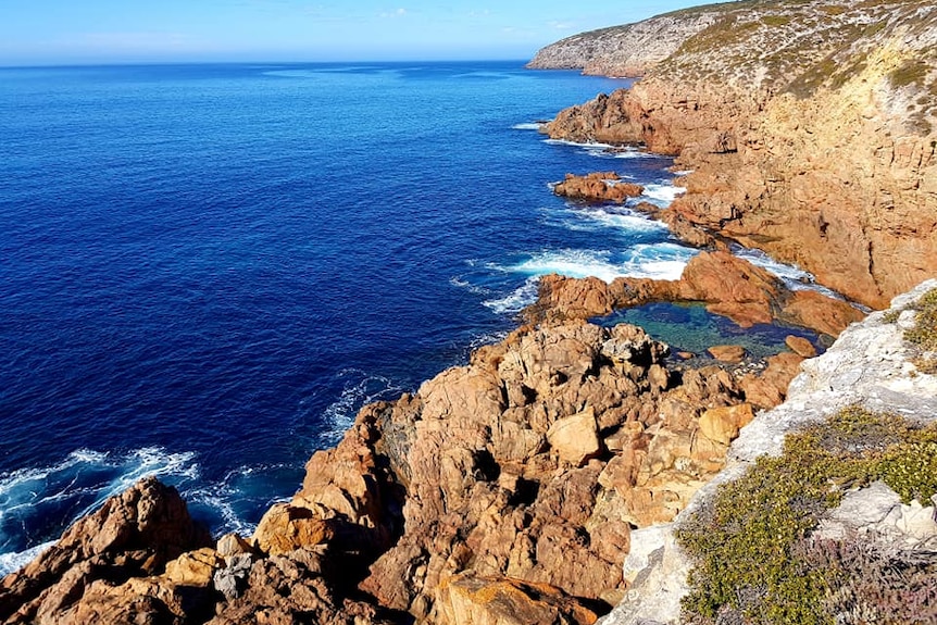 Cliffs in the Whaler's Way Sanctuary south of Port Lincoln.