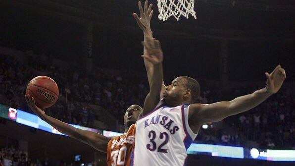 Signing coup...Winder (l) played college hoops for the Texas Longhorns.