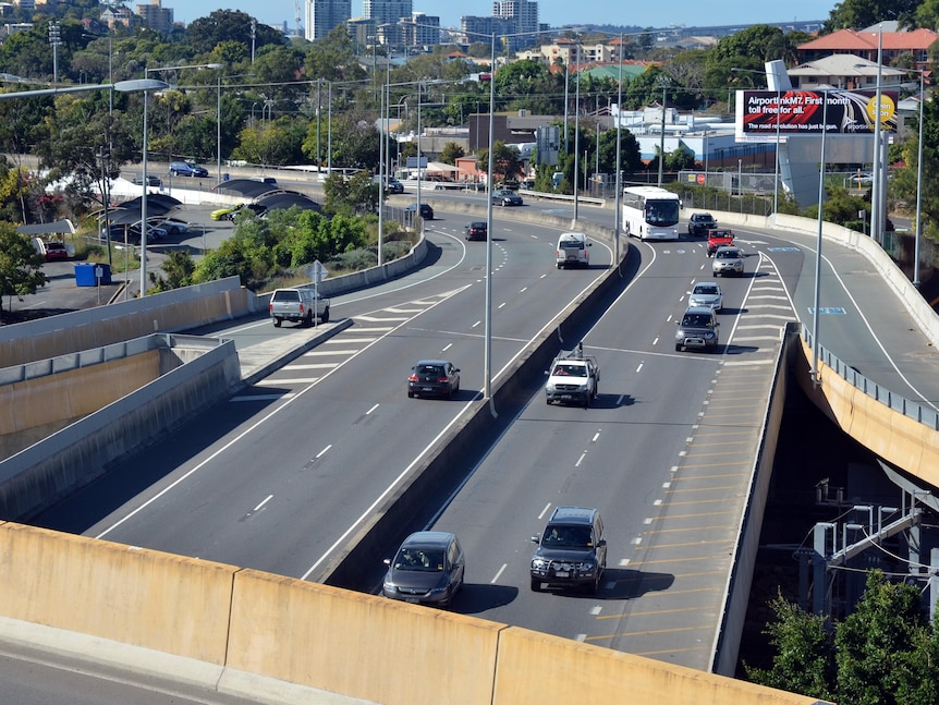 The Inner City Bypass (ICB) makes its way through Bowen Hills.