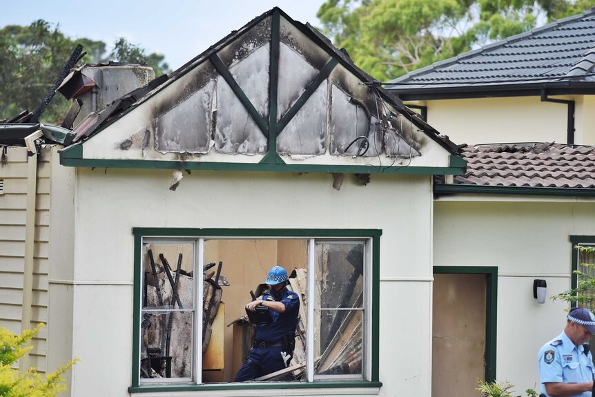 Penshurst house damaged by fire