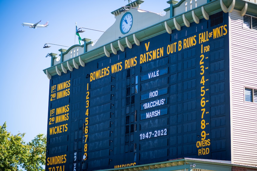 The cricket scoreboard at Adelaide Oval saying vale Rod Bacchus Marsh