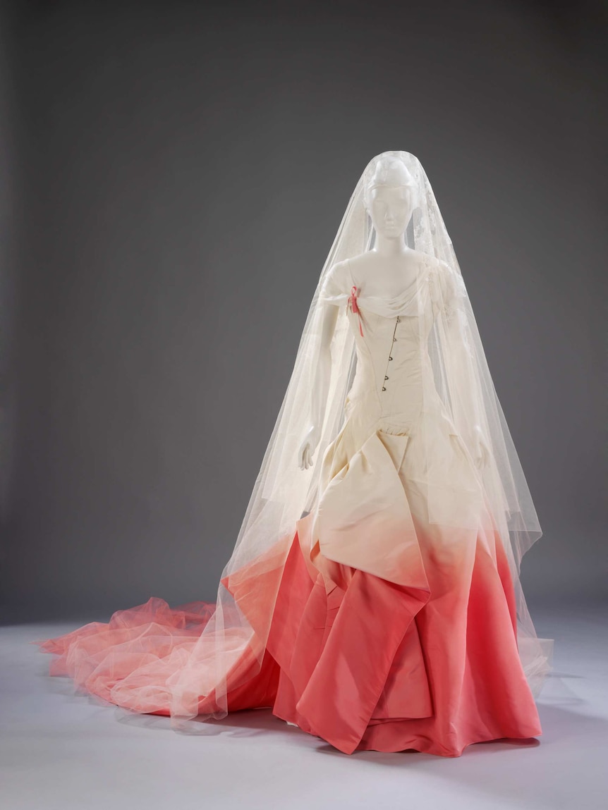 Gwen Stefani's wedding dress