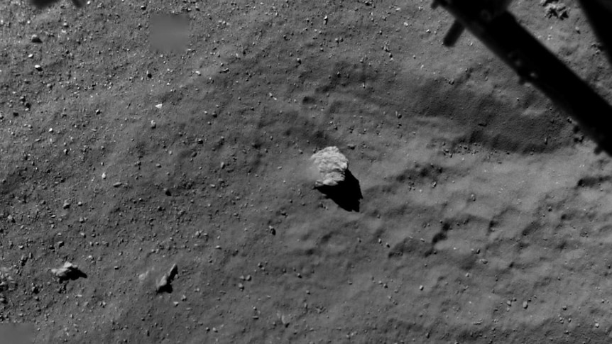 Philae: view of comet Churyumov-Gerasimenko from an altitude of 67.4 metres