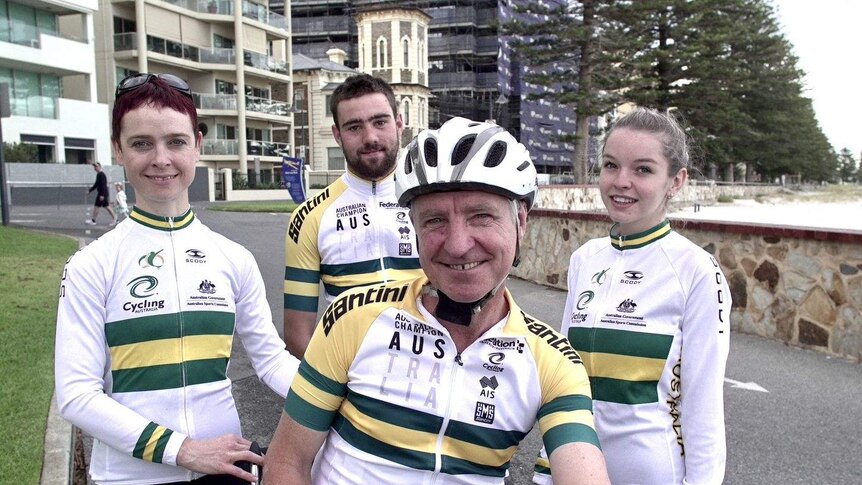 Cyclists involved in the Tandem Project.