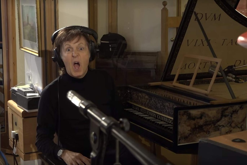 Paul McCartney recording emoji music
