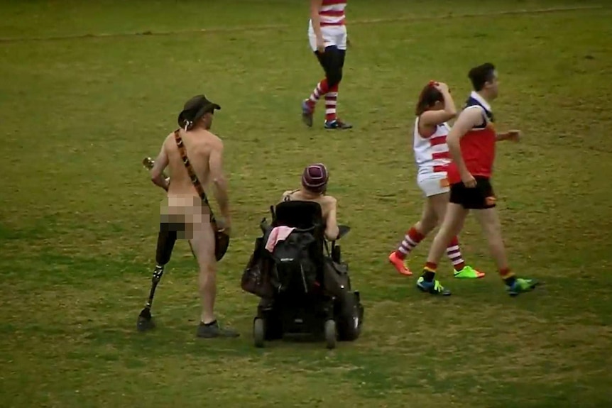 Two disabled men streak at the 2017 Reclink cup