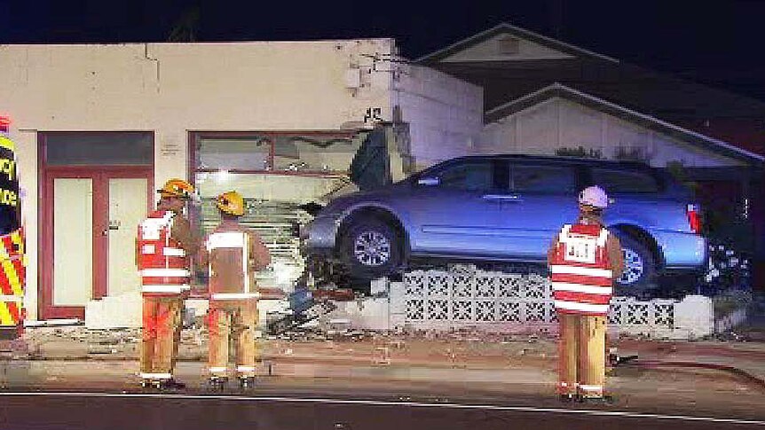 People mover ploughed into the wall of a house