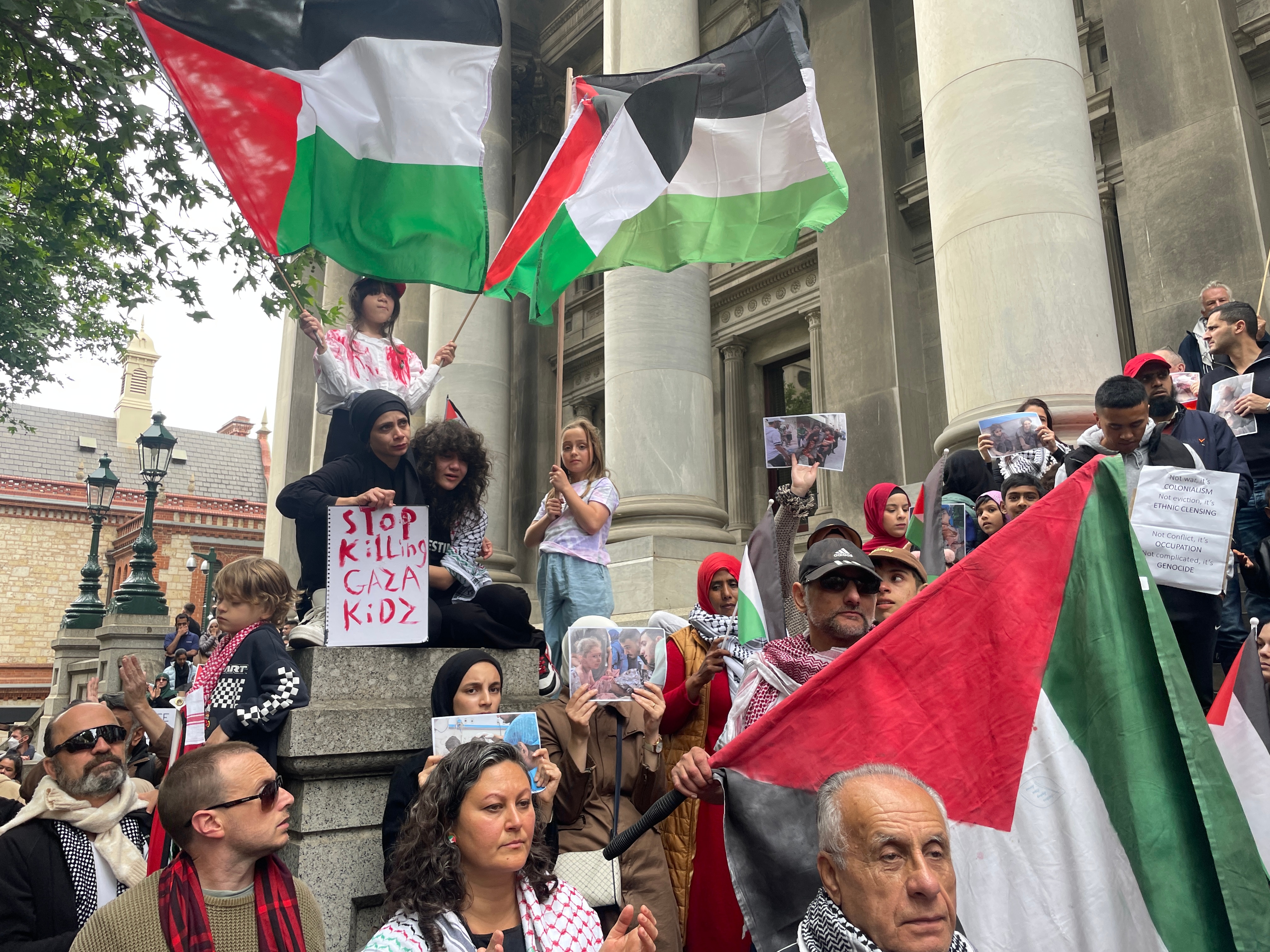 Brisbane News Briefing - ABC News