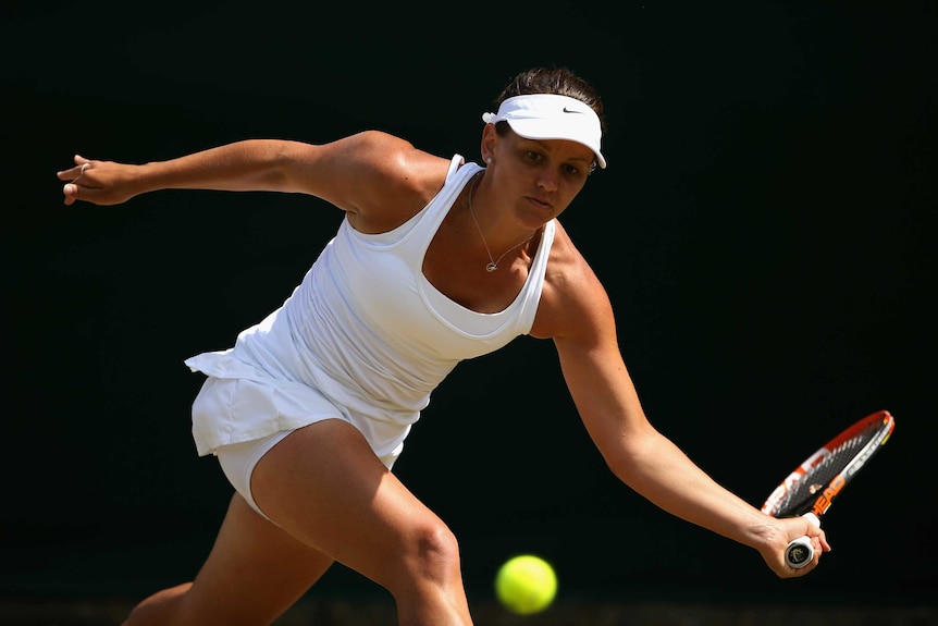 Dellacqua returns against Svitolina at Wimbledon