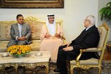 Egyptian officials meet with international envoy