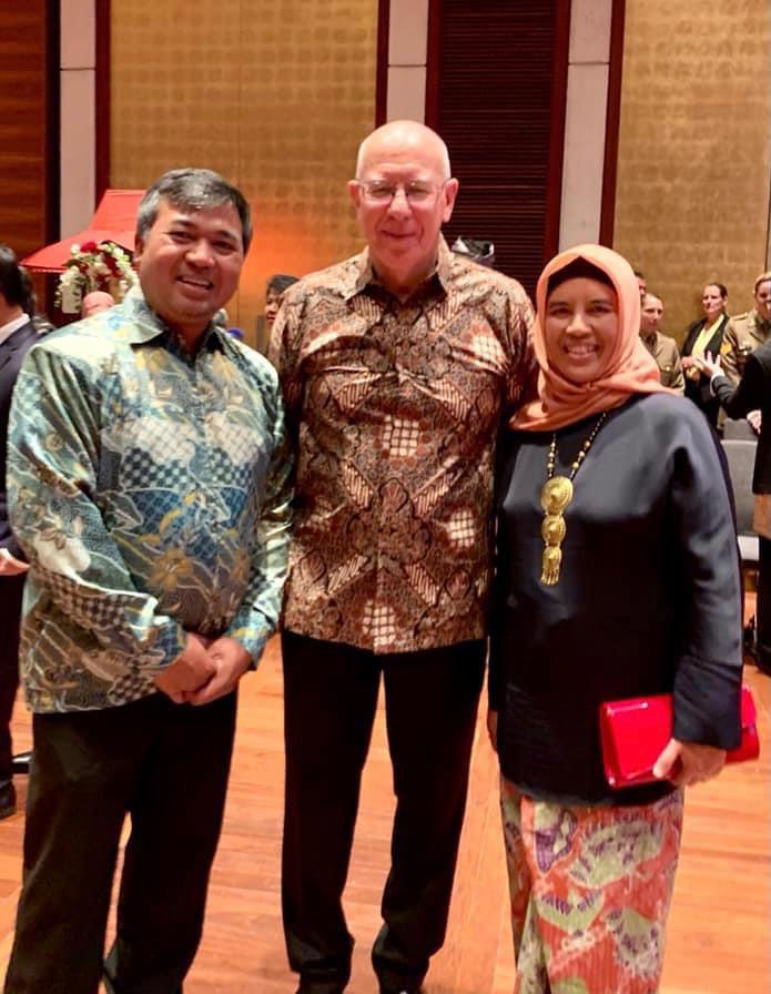 Dina and gov general