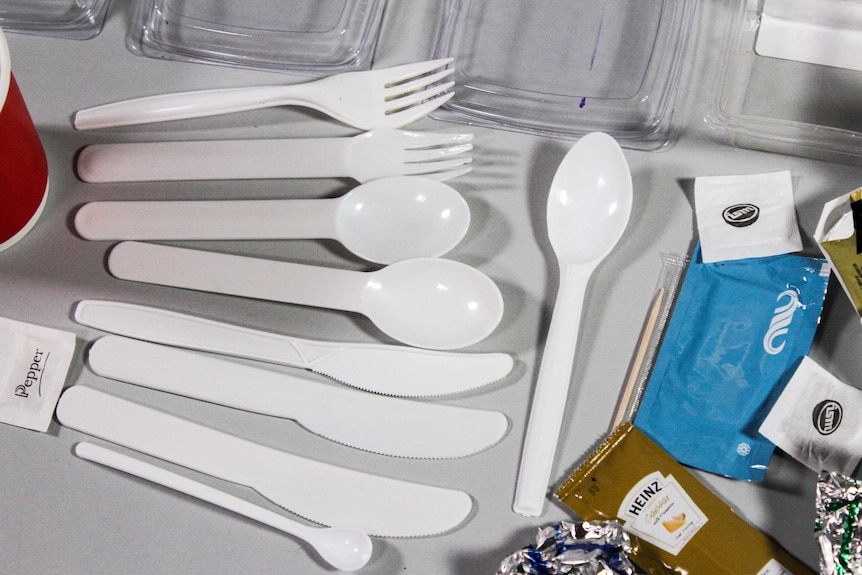 Plastic cutlery