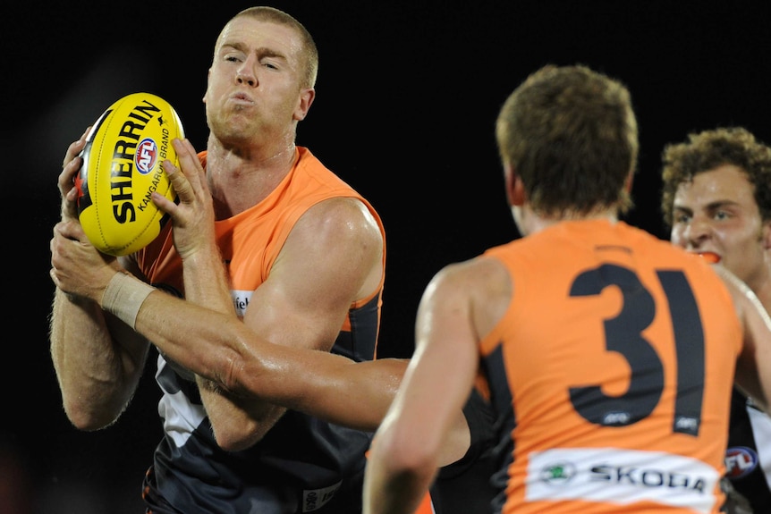 Ruckman Jonathan Giles has signed on for another three years with the Giants