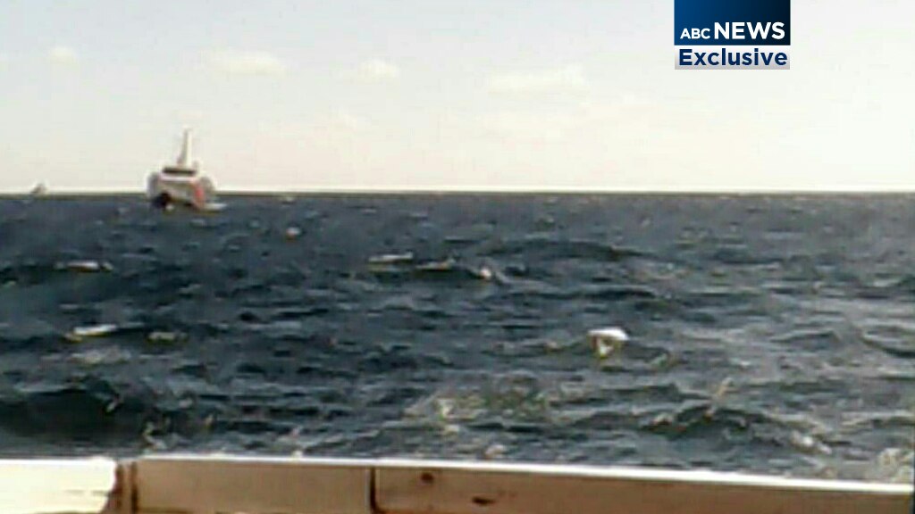 Asylum seekers on boat at centre of turnback payment allegations ask