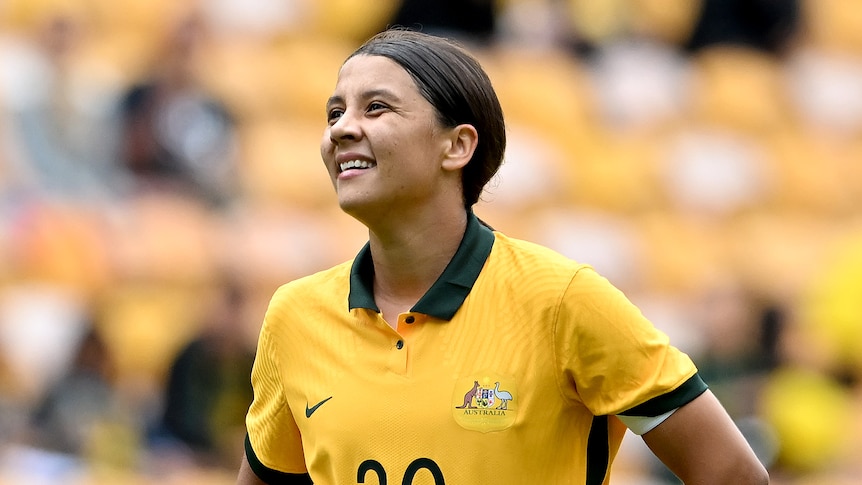 Sam Kerr looks disappointed